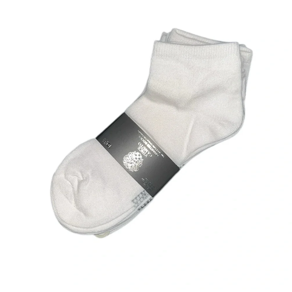 Vince‎ Camuto White Casual Women‘s Socks